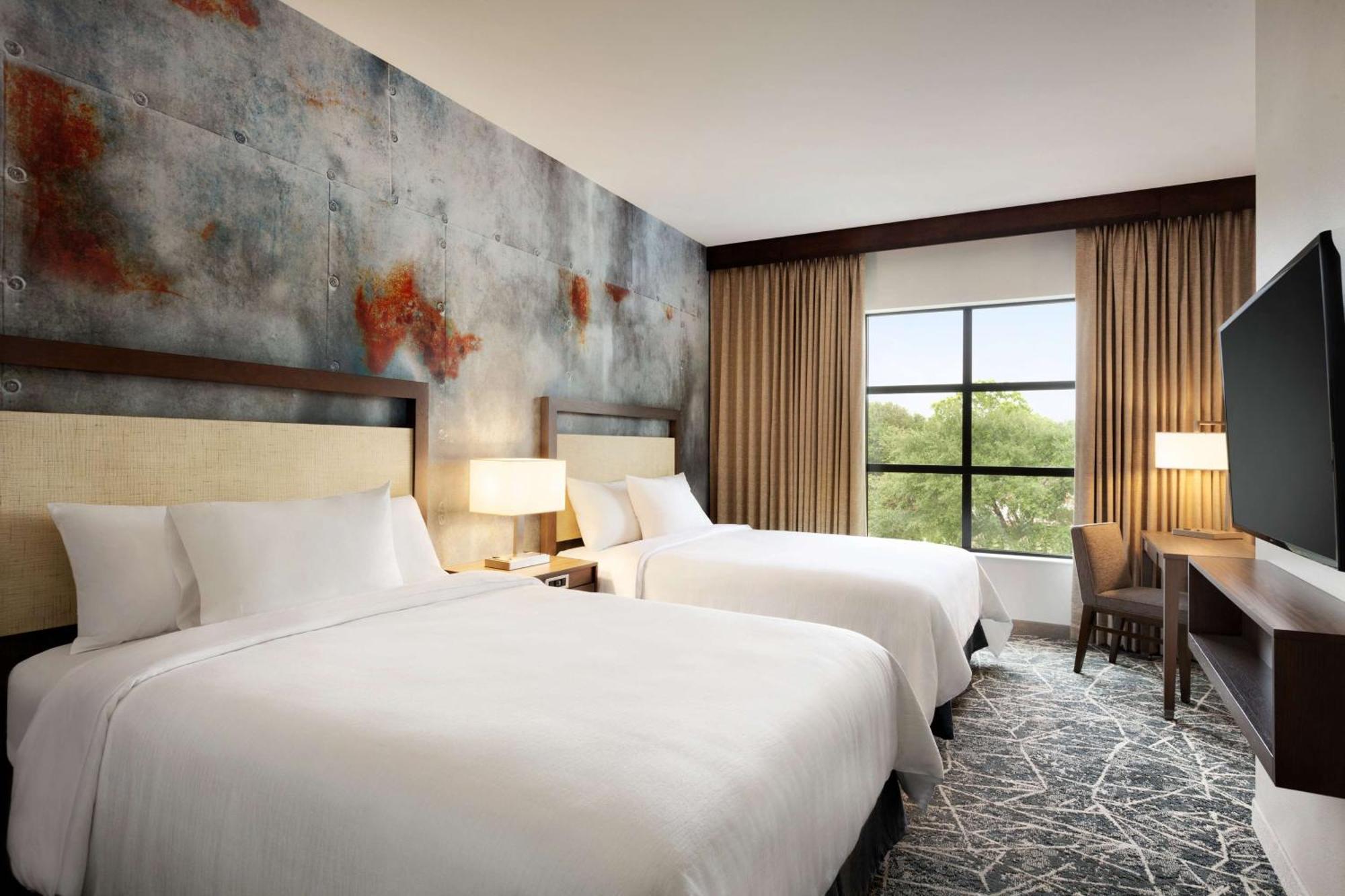 Embassy Suites San Antonio Brooks City Base Hotel & Spa Exterior photo