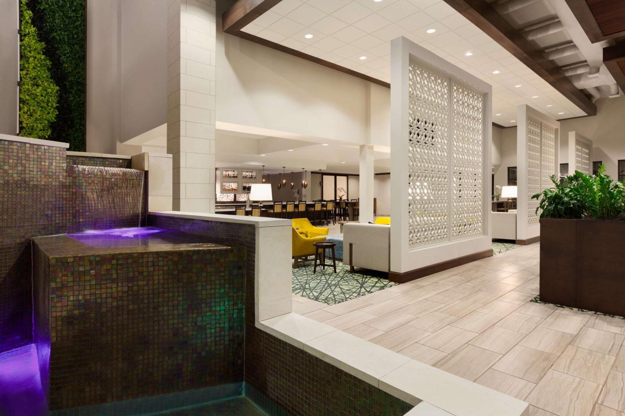 Embassy Suites San Antonio Brooks City Base Hotel & Spa Exterior photo